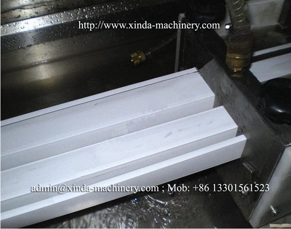 PVC wire trunk making machine